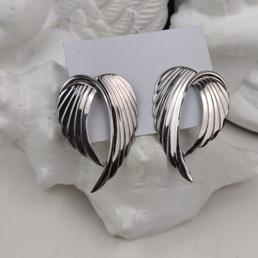 Vintage Style Silver-Tone Angel Wings Post Earrings